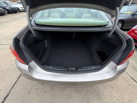 2014 BMW 5 Series 528i