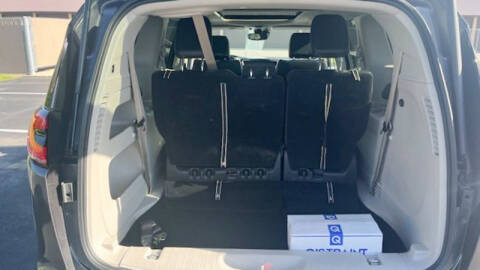 2022 Chrysler Pacifica Touring L