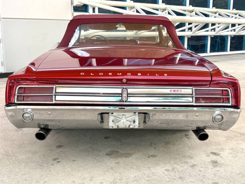 1965 Oldsmobile Cutlass