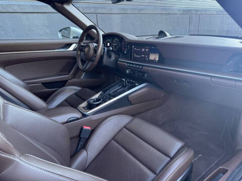 2020 Porsche 911 Carrera S