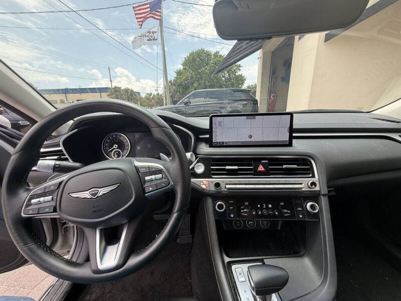 2025 Genesis G70