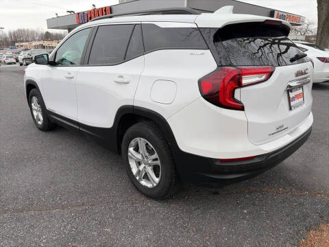 2022 GMC Terrain SLE