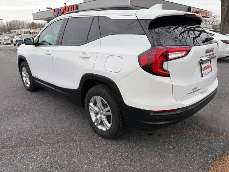 2022 GMC Terrain SLE