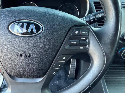 2016 Kia Forte5 SX
