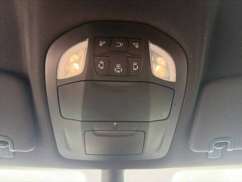 2024 Chrysler Pacifica Plug-In Hybrid Select