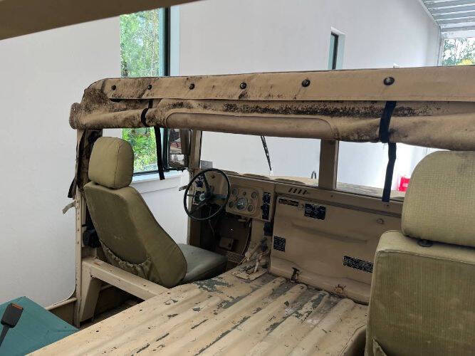 1989 AM General Hummer