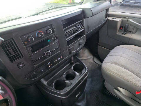 2018 Chevrolet Express 2500