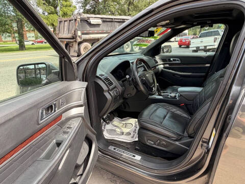 2018 Ford Explorer Platinum