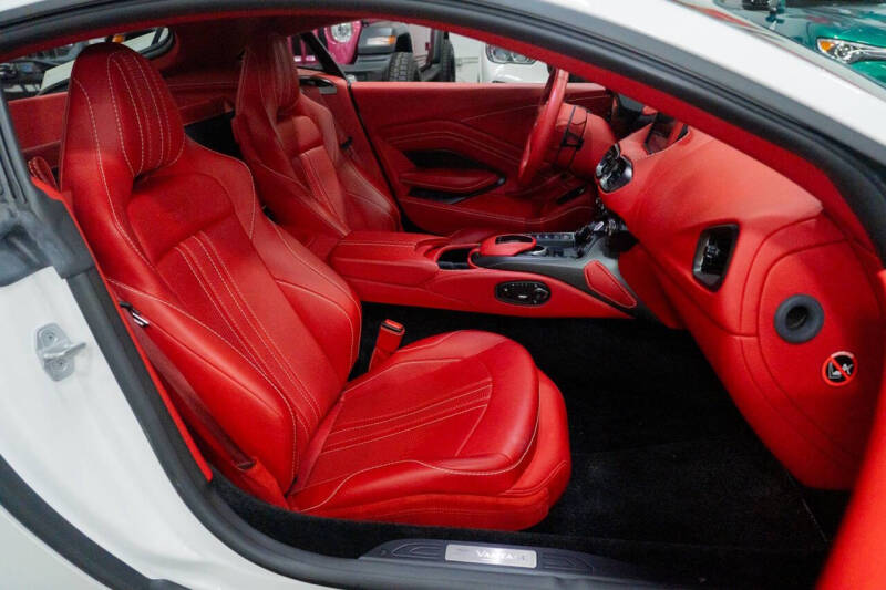 2019 Aston Martin Vantage
