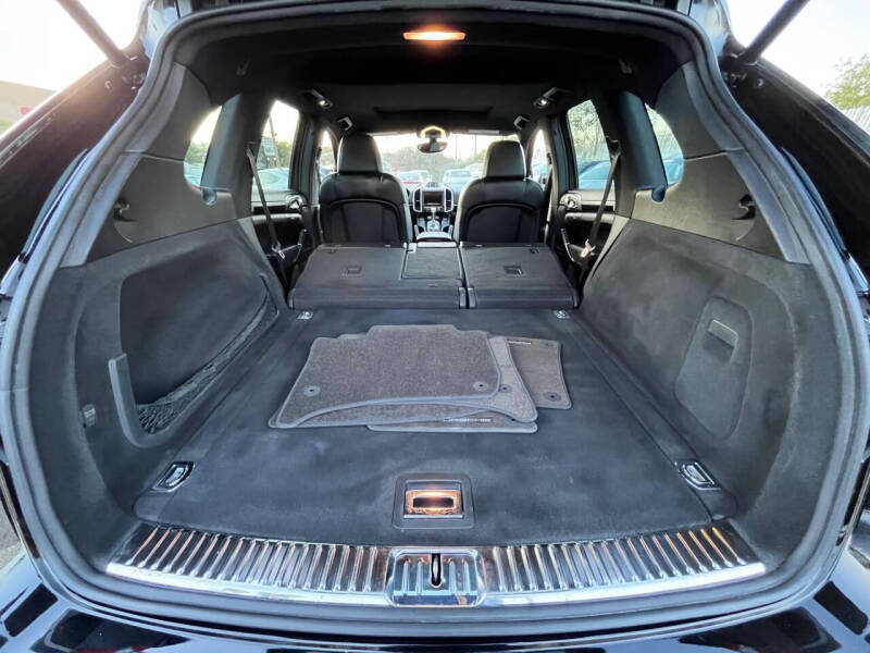 2012 Porsche Cayenne S