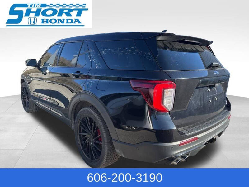 2022 Ford Explorer ST