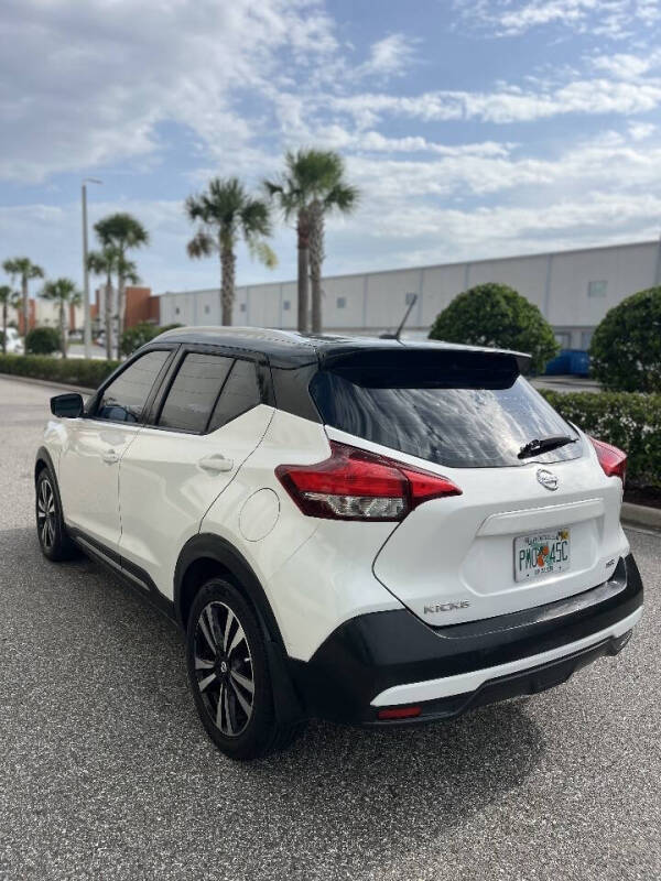 2018 Nissan Kicks SR