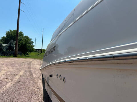 2001 Larson Boats CABRIO 270