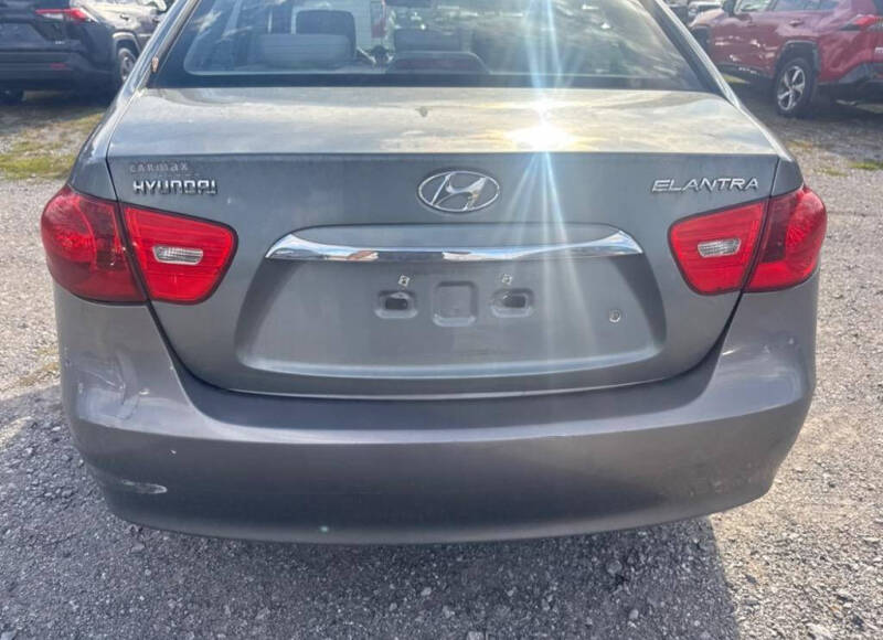 2010 Hyundai Elantra Blue