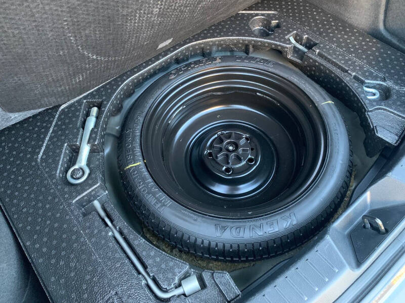 2015 Mazda MAZDA3 i Sport