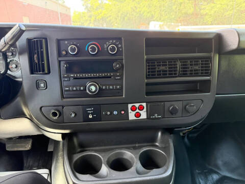 2016 Chevrolet Express 2500