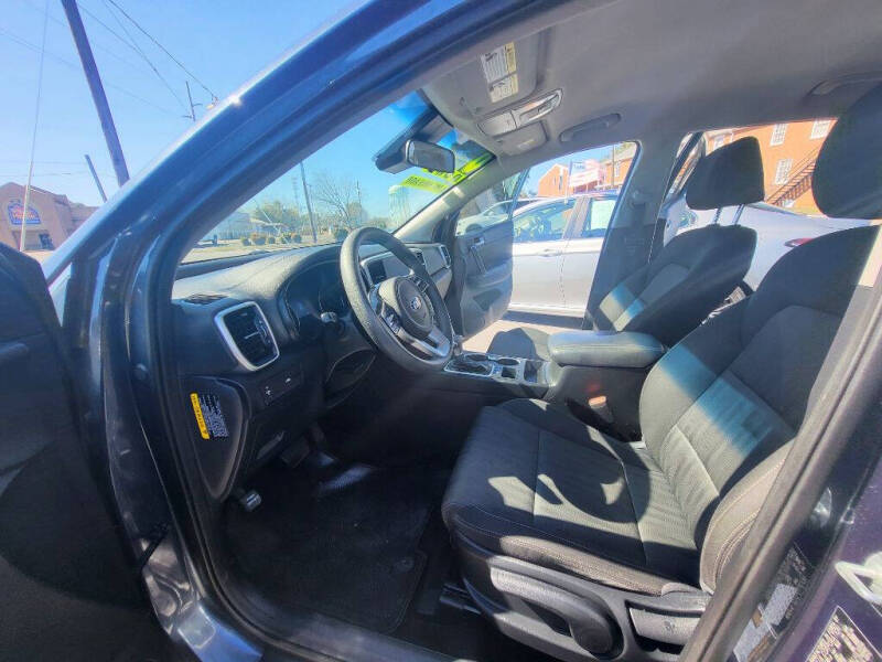 2022 Kia Sportage LX