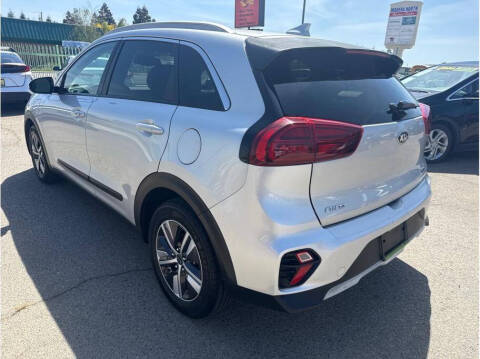 2020 Kia Niro Plug-In Hybrid EX