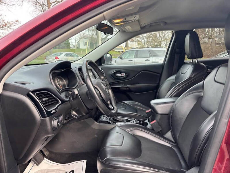 2019 Jeep Cherokee Altitude