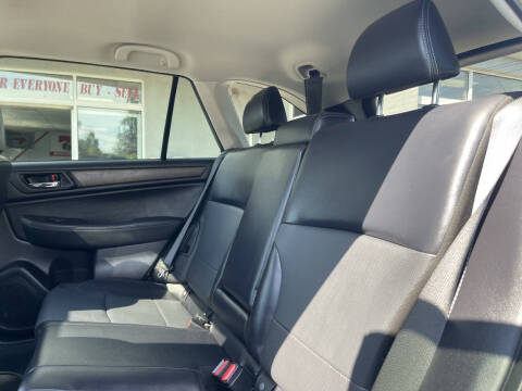 2017 Subaru Outback 2.5i Limited