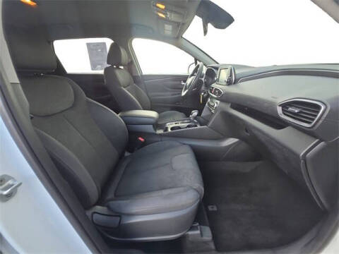 2019 Hyundai Santa Fe SE 2.4L