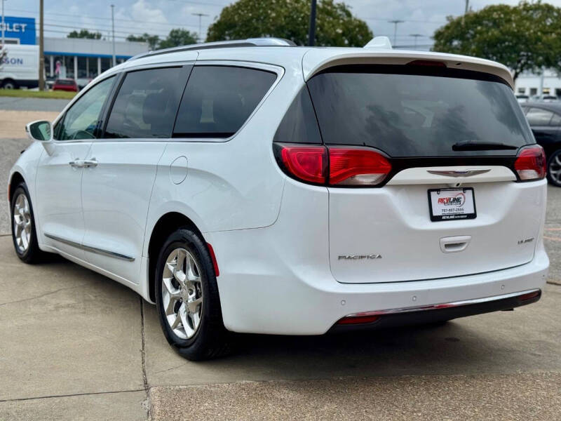 2019 Chrysler Pacifica Limited