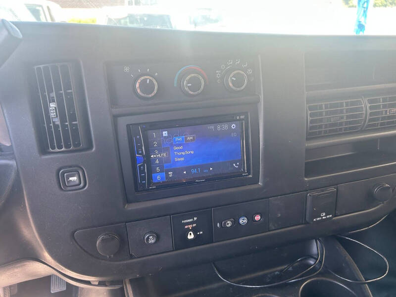 2018 Chevrolet Express 2500