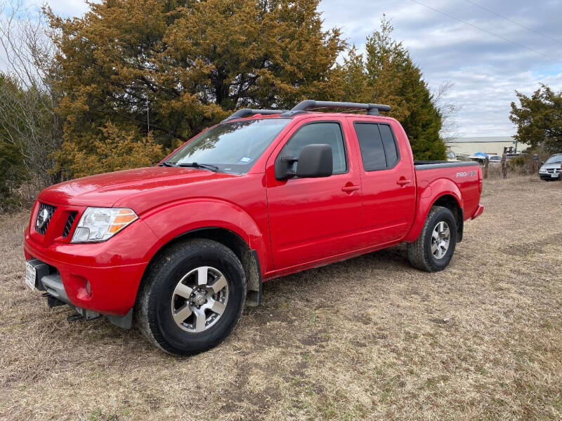 2011 Nissan Frontier for sale at CAVENDER MOTORS in Van Alstyne TX