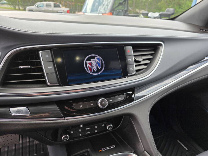 2024 Buick Enclave Essence