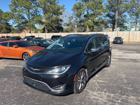 2018 Chrysler Pacifica for sale at APEX AUTO in North Charleston SC