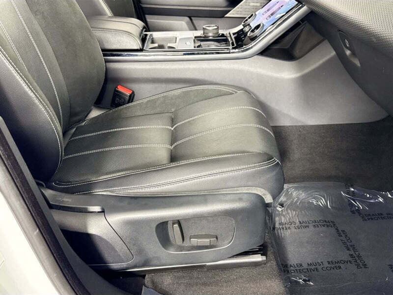 2019 Land Rover Range Rover Velar P250 R-Dynamic SE