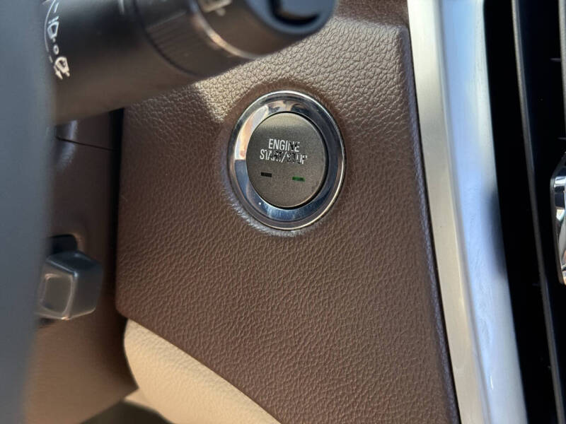 2011 Cadillac SRX Performance Collection