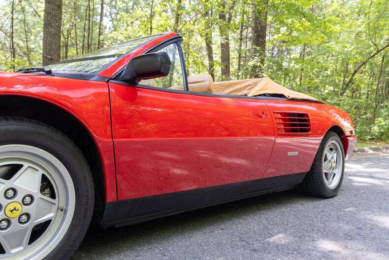 1989 Ferrari Mondial T