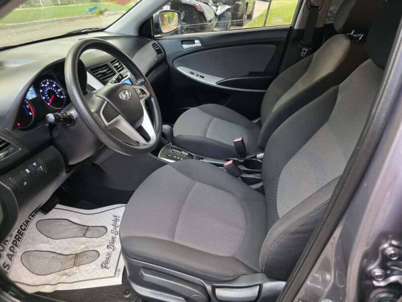 2014 Hyundai Accent GS