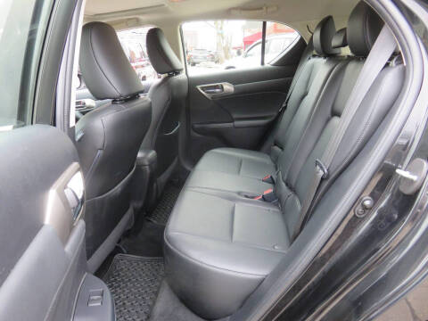 2017 Lexus CT 200h