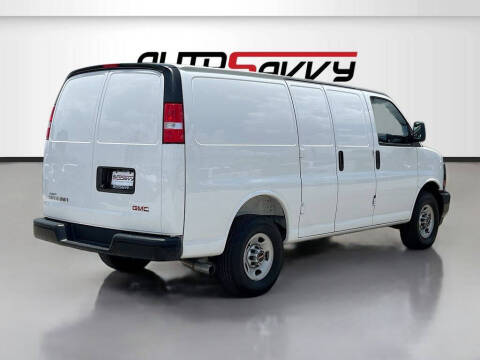 2025 GMC Savana 2500