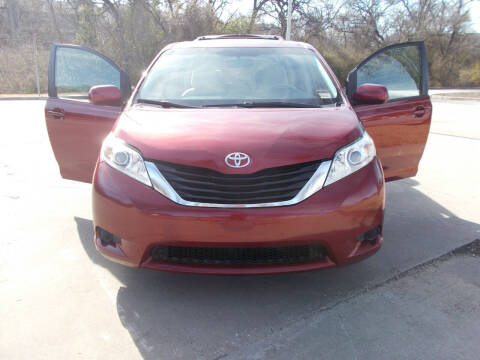 2011 Toyota Sienna for sale at ACH AutoHaus in Dallas TX