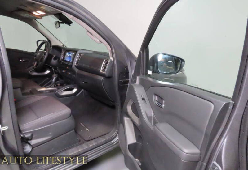 2024 Nissan Frontier