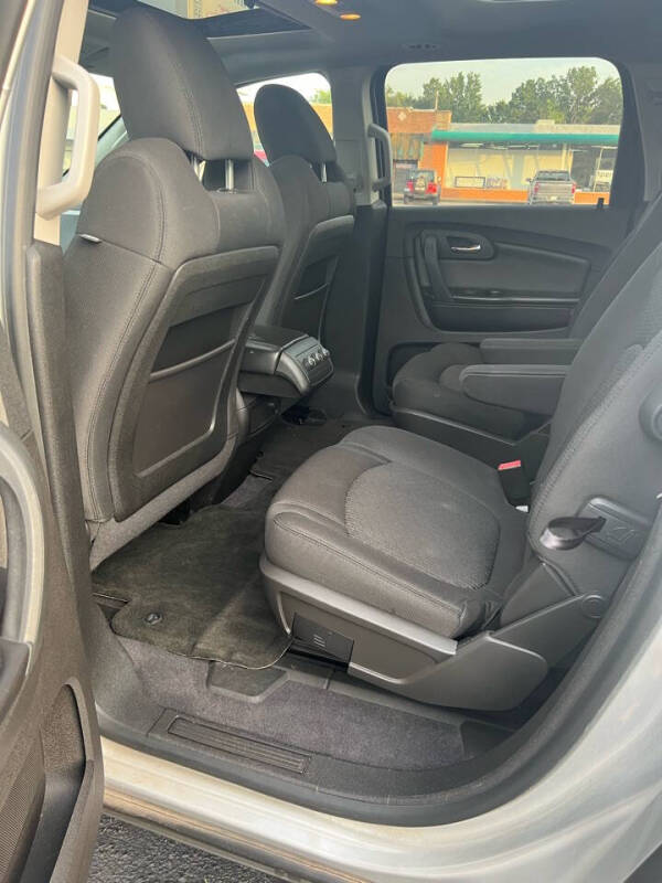 2012 Chevrolet Traverse LT