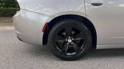 2016 Dodge Charger SXT