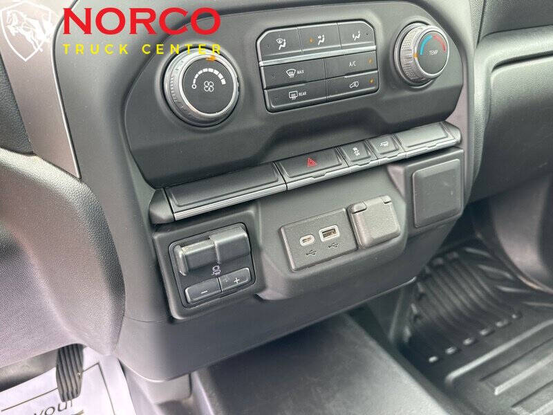 2022 Chevrolet Silverado 3500HD CC Work Truck