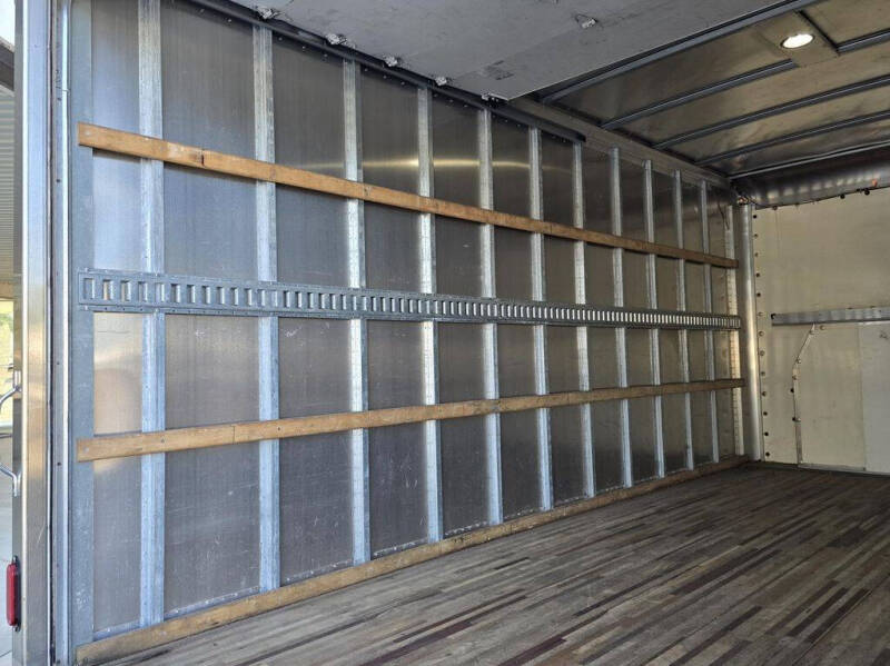 2021 Ford E-Series E-450 SD