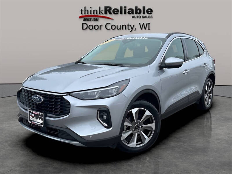 2023 Ford Escape Platinum's photo