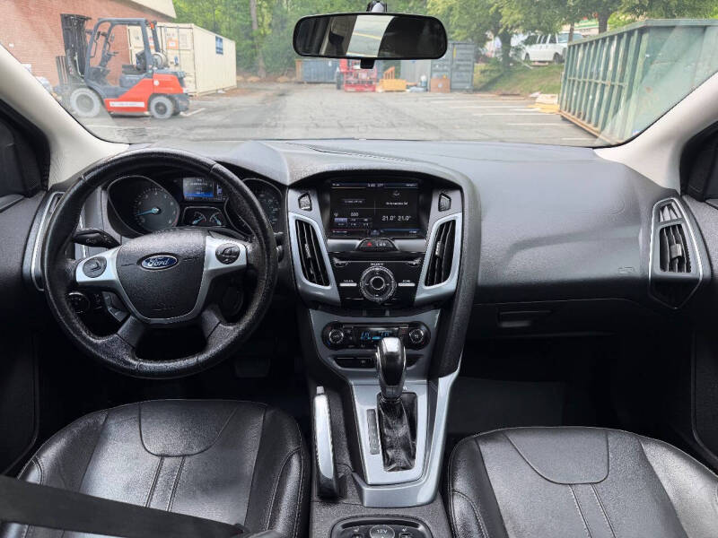 2014 Ford Focus Titanium