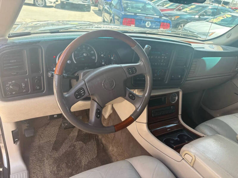 2003 Cadillac Escalade EXT