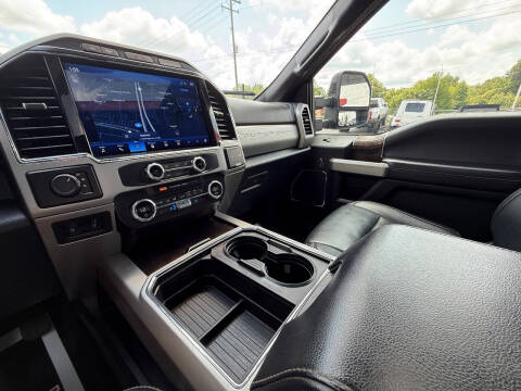 2022 Ford F-350 Super Duty Lariat