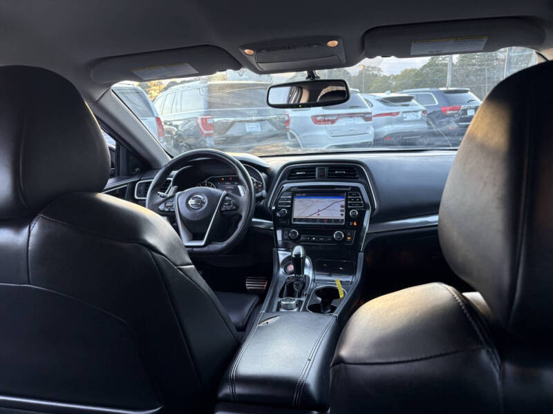 2017 Nissan Maxima 3.5 SR