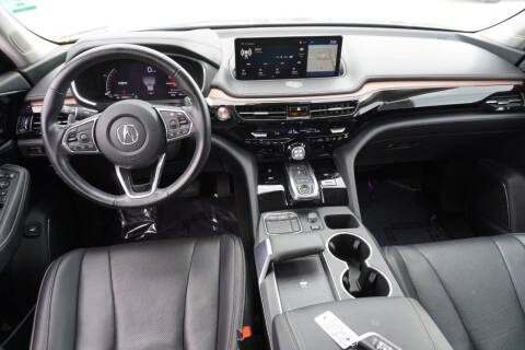 2022 Acura MDX w/Tech