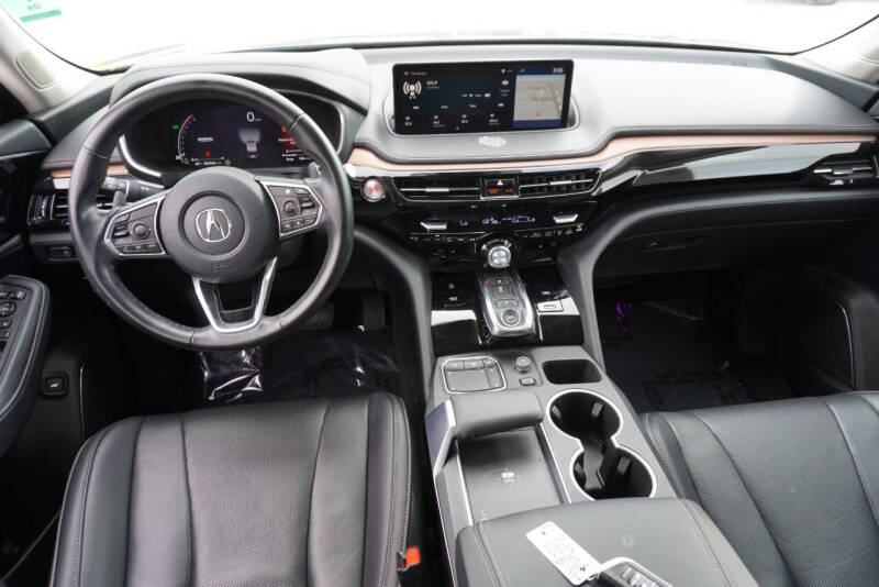 2022 Acura MDX w/Tech