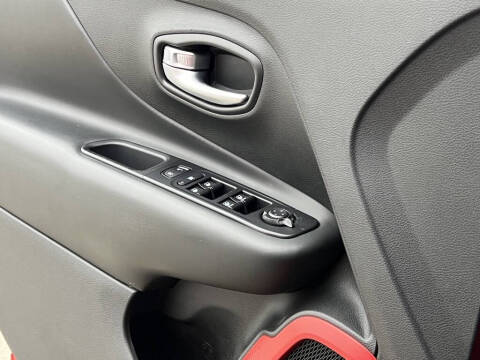 2019 Jeep Renegade Trailhawk